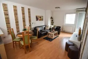 Victoria Apartment - excellent choice - near Center - Usje