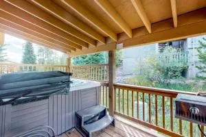 Silverheels Splendor - 西尔弗索恩