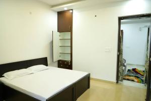 Excellent Property With Exellent Amenities You Would Love To Live In.