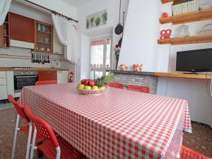 Apartment Sandra by Interhome
