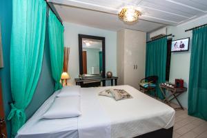 Elia Portou Rooms