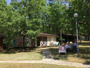 Villages vacances Les Bois De Prayssac : photos des chambres