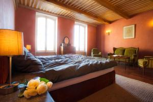Hotel Coté Cour Chambres d'hotes photo 24