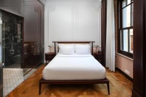Deluxe Double Room room in Georges Hotel Galata