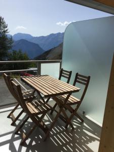 Appartements Alpe d'Huez Le Majestic 2 skis aux pied : photos des chambres