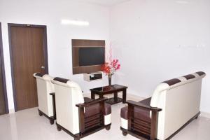 Viswa Residency by Azalea