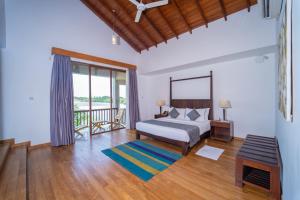 Amaranthe Bay Resort & Spa