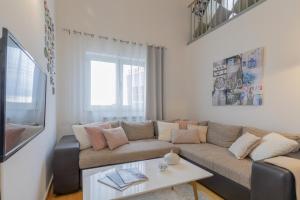 Center Penthouse Apartment 