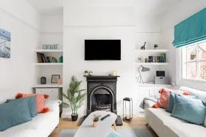 Secret City Courtyard Cottage Within Chester City Walls - Hough Green