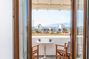 Studio Tolakis Naxos Greece