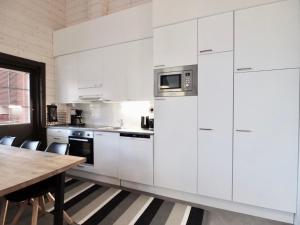 Levillas Sointuilevi 32