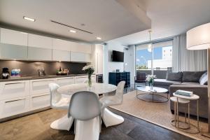 One bedroom suite with balcony  room in Boulan South Beach