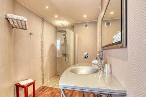 Hotels Cit'Hotel La Residence : photos des chambres