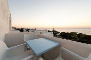 Stratos Apartments & Studios Paros Greece