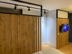 Г.Днепр пр Кирова Поля 110 Апартаменты