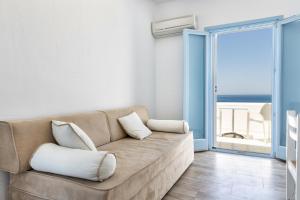 Stratos Apartments & Studios Paros Greece