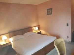 Hotels Logis Hotel Aux Comtes De Hanau : photos des chambres