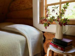 Pähkli Seaside Cottage with Cozy Outdoor Patio