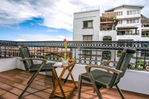 Pier 57 Modern Luxury PVs Best Rooftop!