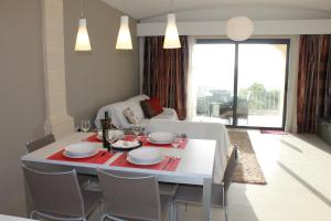 Fully airconditioned apartment with open views in Nadur, Gozo