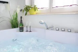 Kaliny Apartamenty wanny z hydromasażem - Хожув