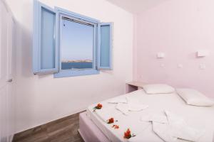 Stratos Apartments & Studios Paros Greece