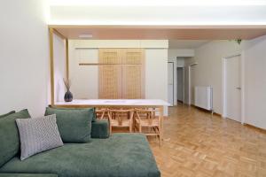 The Fancy Philosopher Apartment