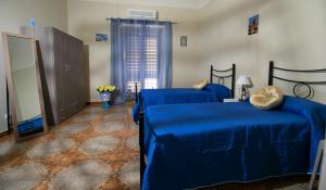 Basic Triple Room