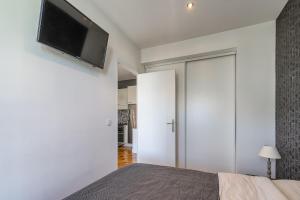 Appartements Centre, deux pieces, calme, terrasse plein sud : photos des chambres