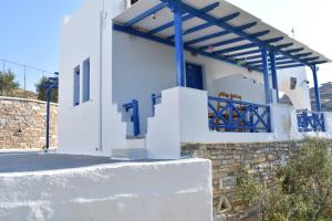 Triple Room with Sea View - 3