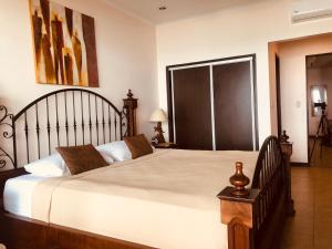 The Palms Oceanfront Condo 604