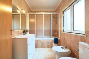 Spacious and Renovated Apartment With Amazing Patio, By TimeCooler