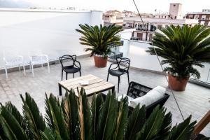 Chambre Lit Queen-Size avec Balcon