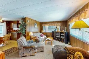 Lazy Dayz Cottage - Evans