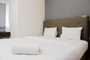 Best Price 2BR Apartment at Springlake Summarecon Bekasi By Travelio