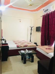 Triple Room with Balcony room in Hotel Second Home