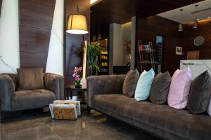 The Compass Hotel