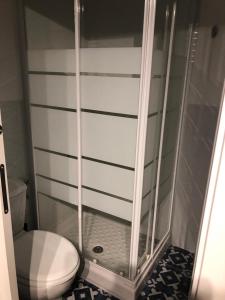 Hostal Ciempozuelos, familiar, cerca del Parque Warner y Madrid