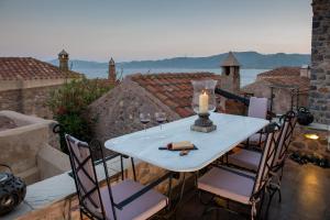 CASA FELICIA-The Castle Mansion Lakonia Greece