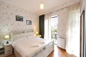 Apartment Art Django Old Avlabari