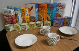 The Barn - Ilkeston - 1 Bedroom Flat, 2 Beds, Close to M1-A52 Long Eaton - Nottingham - Derby - Derbyshire - 400Mbs WiFi Free Parking!