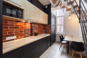 LEOGRAND Apartments on Khmelnytskoho 11