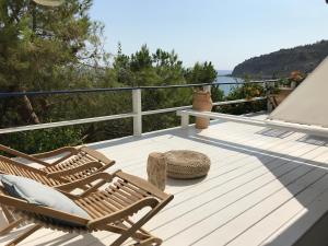 Two-Bedroom Apartment with Sea View