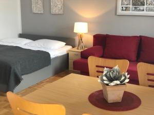 Apartments Rombon