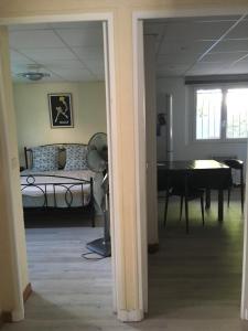 2 appartements calmes : photos des chambres