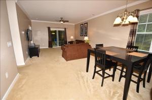1515 Willow Bend Condo