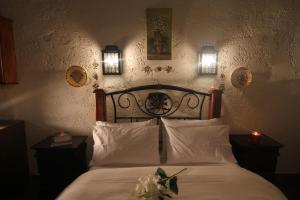 Chateaux Constantin Agistro