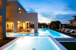 Sissy Luxury Villa Chania Chania Greece