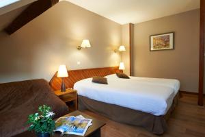 Hotels Logis Belle Rive : photos des chambres