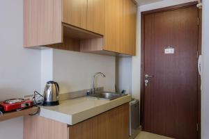 Modern and Comfy Studio Parkland Avenue Apartment By Travelio